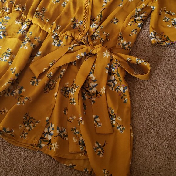 Faux Tunic Tie Flowy Short Sleeve Blouse Mustard Yellow Floral - Picture 4 of 6